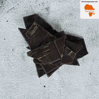 Bio Zartbitterschokolade Kakaosplitter mit 70% Kakaoanteil -vegan - Großpackung -Papierverpackung - TARABAO