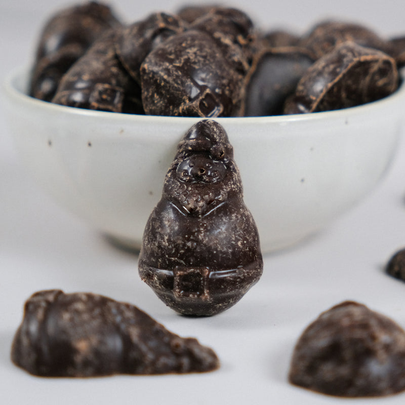 Bio Schoko-Nikolaus aus Zartbitterschokolade mit 70 % Kakaoanteil